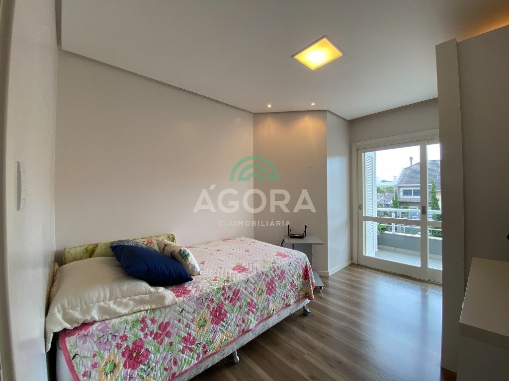 Gallery 01