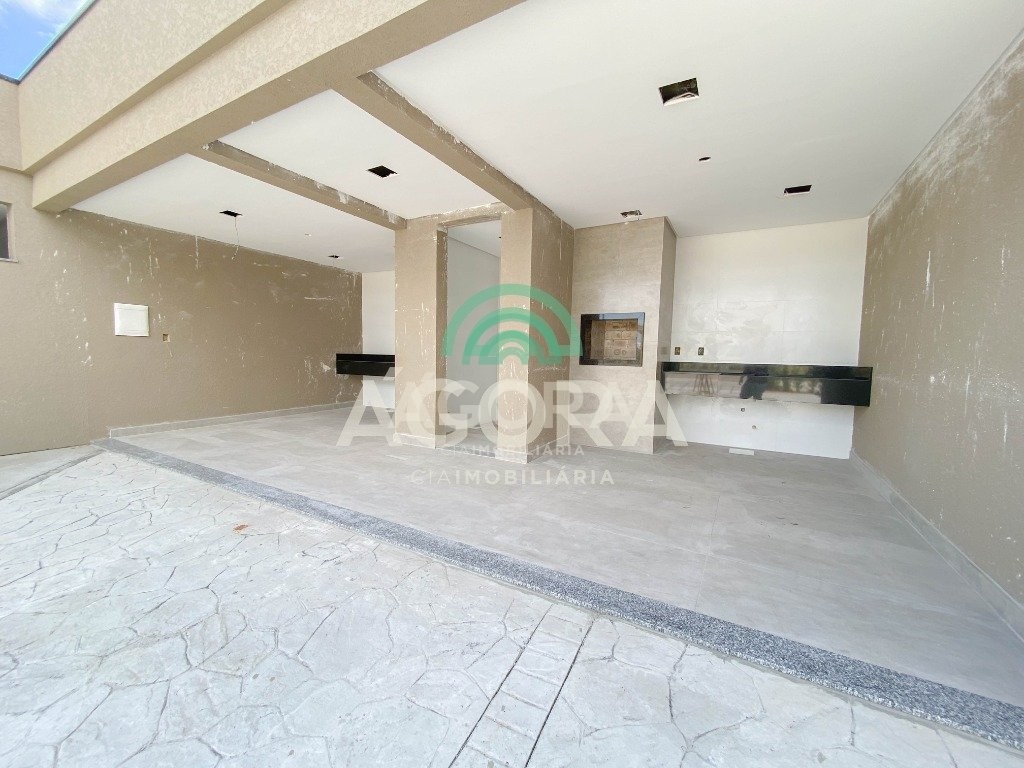 Gallery 01