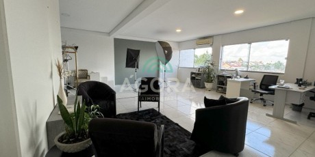 Home in Metric Way