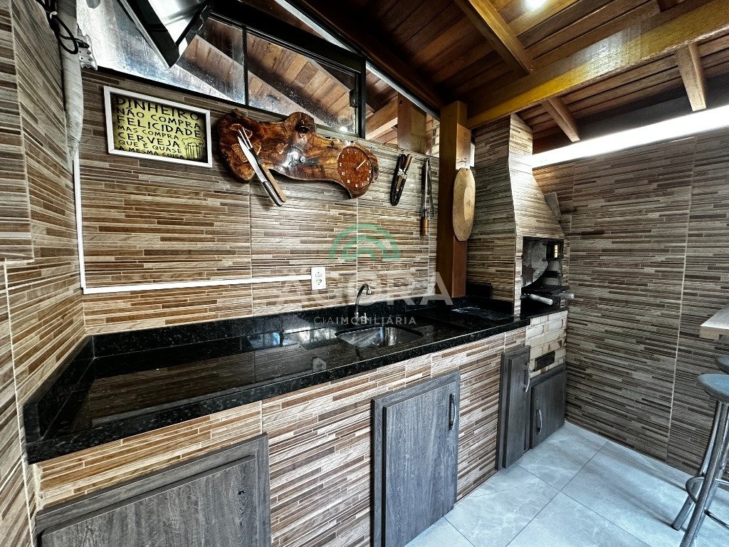 Gallery 01