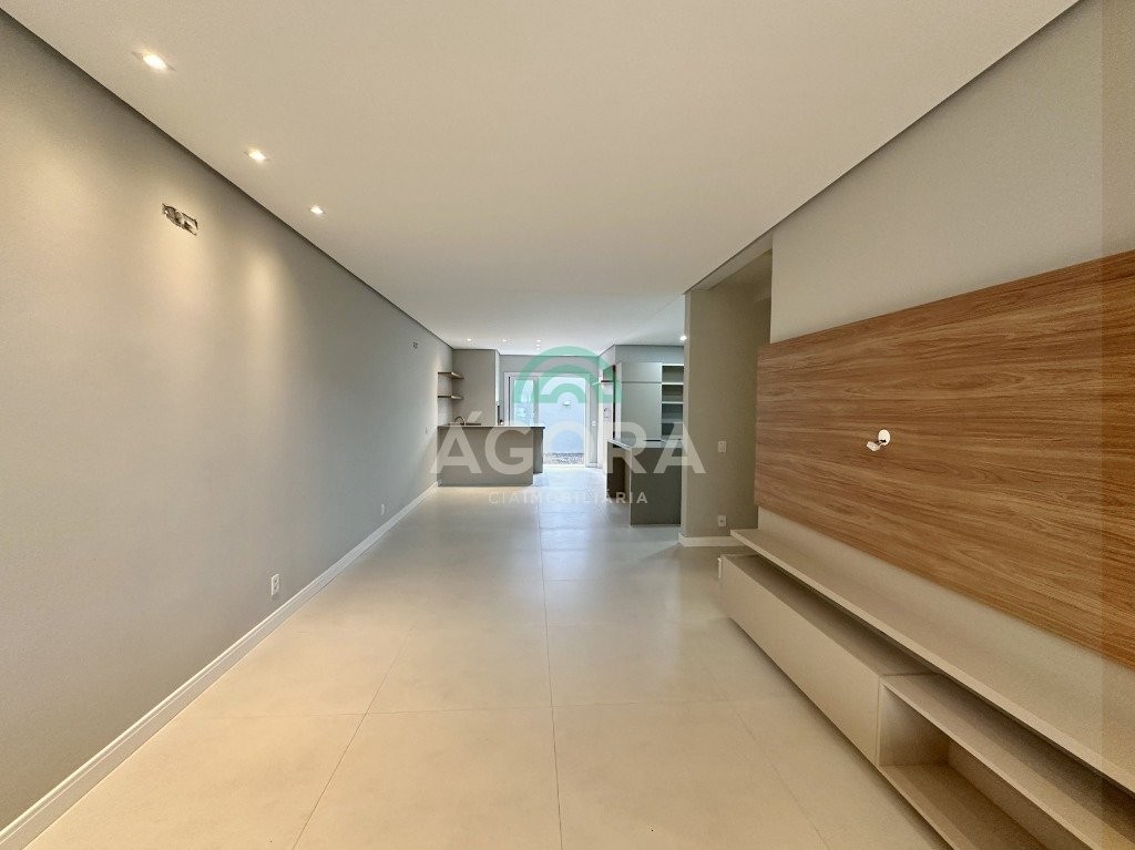 Gallery 01