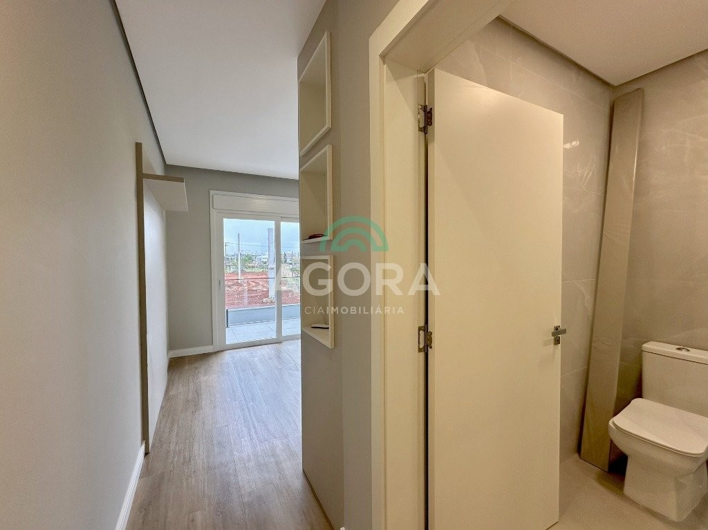 Gallery 01