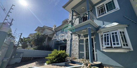 Home in Metric Way