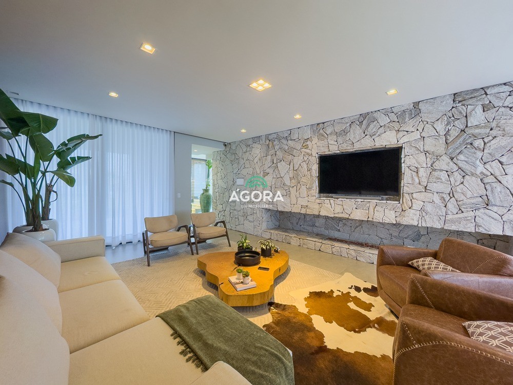 Gallery 01