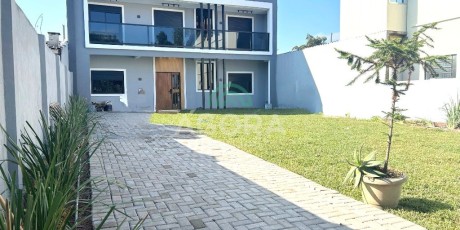 Home in Metric Way
