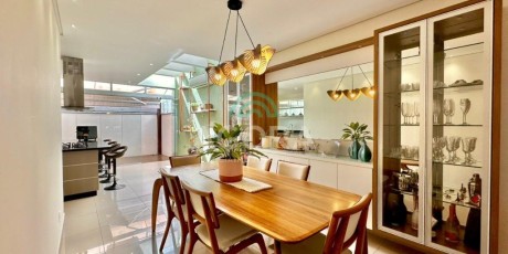 Home in Metric Way