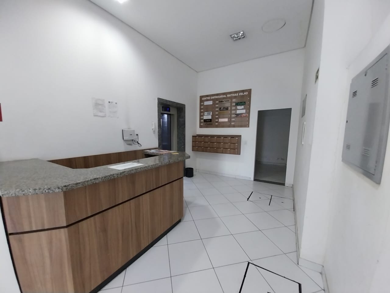 Gallery 01