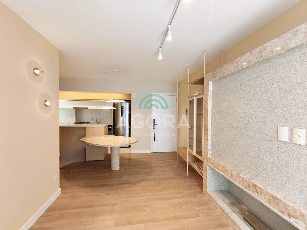 Gallery 01