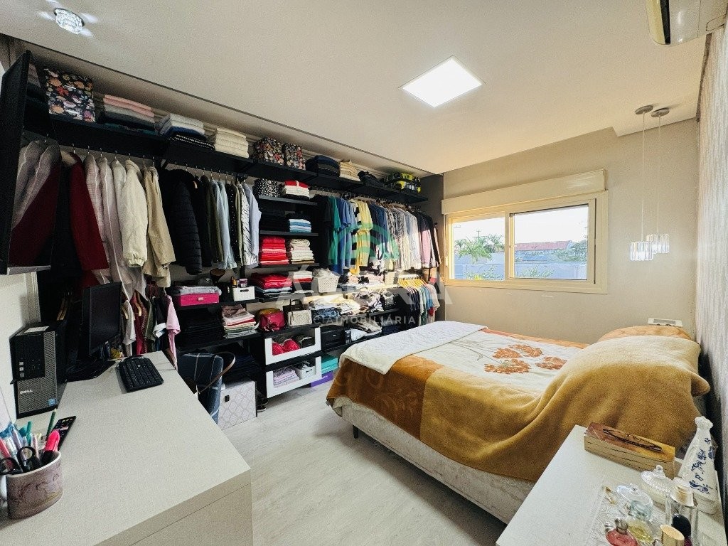 Gallery 01