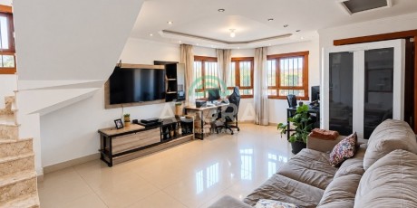 Home in Metric Way