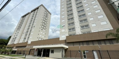 Apartamento de 2 dormitórios no Centro