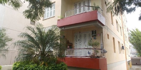 Home in Metric Way