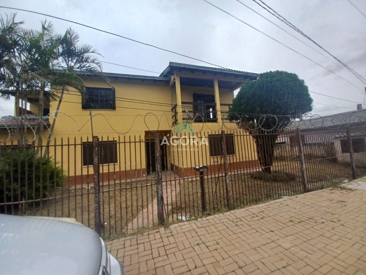 Home in Metric Way