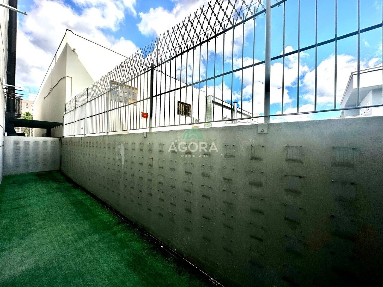 Gallery 01