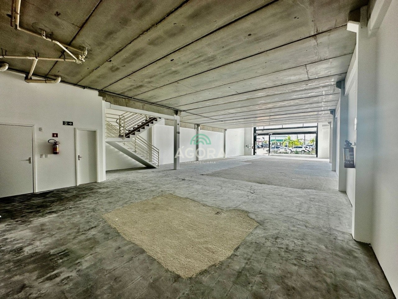 Gallery 01