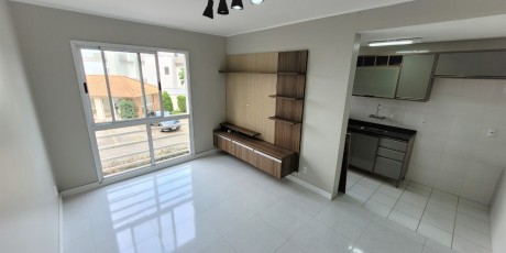 Apartamento semi mobiliado com 1 dormitório