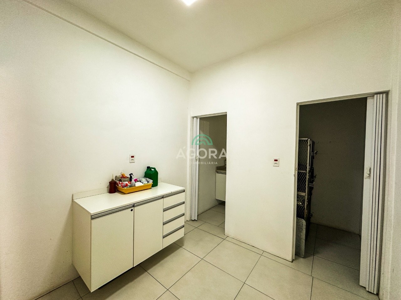 Gallery 01