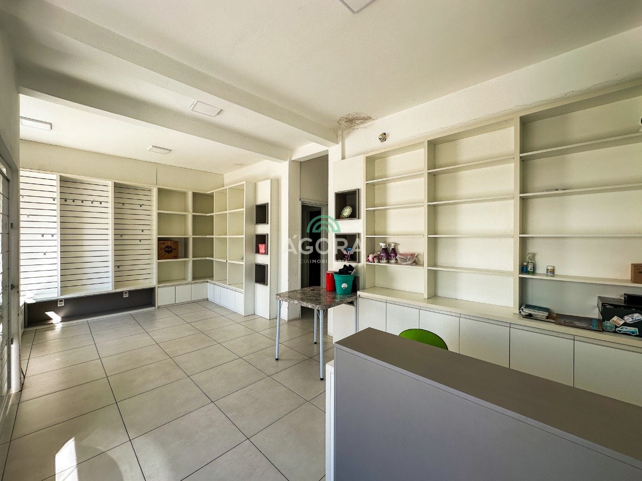 Gallery 01