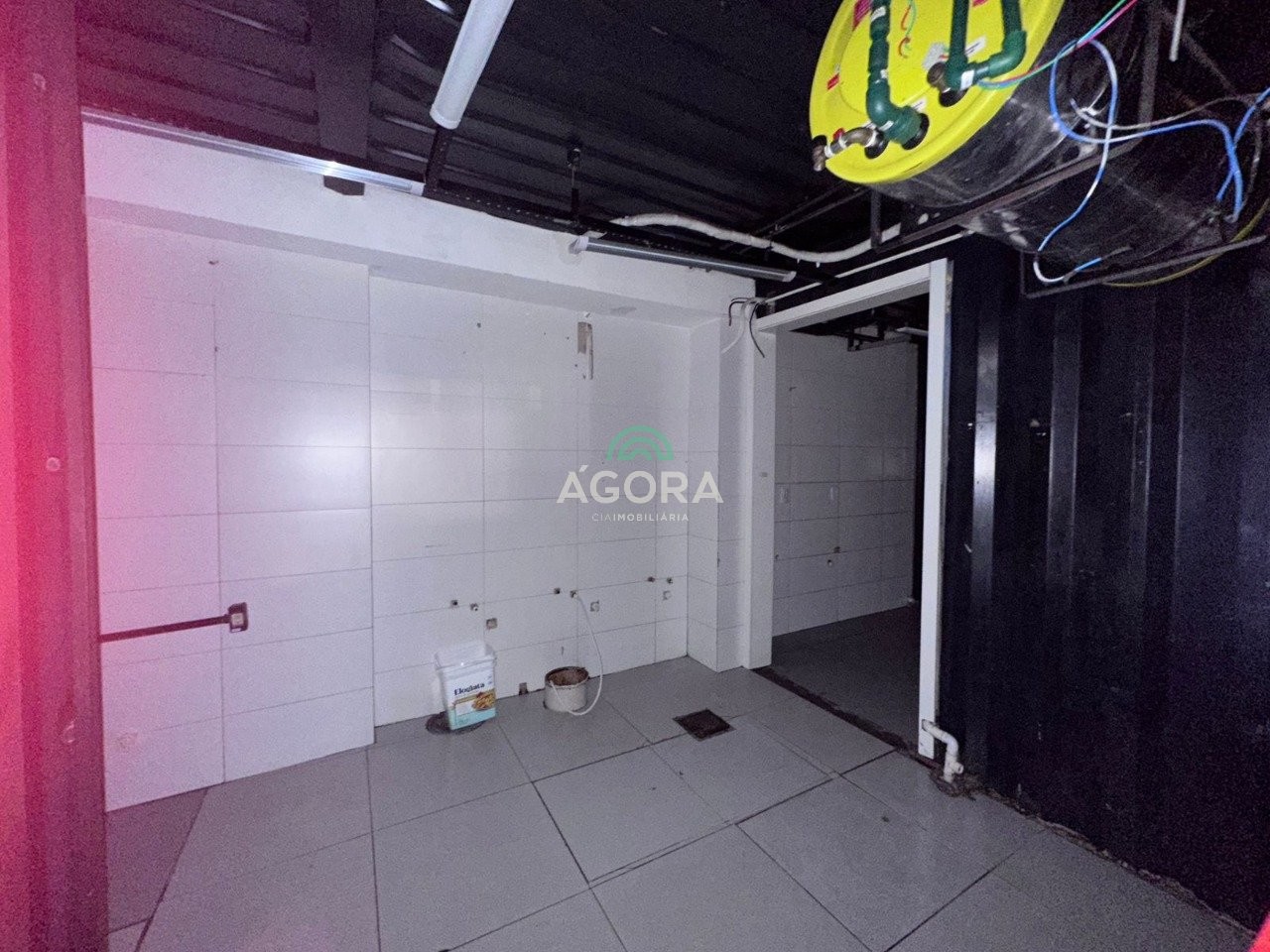 Gallery 01