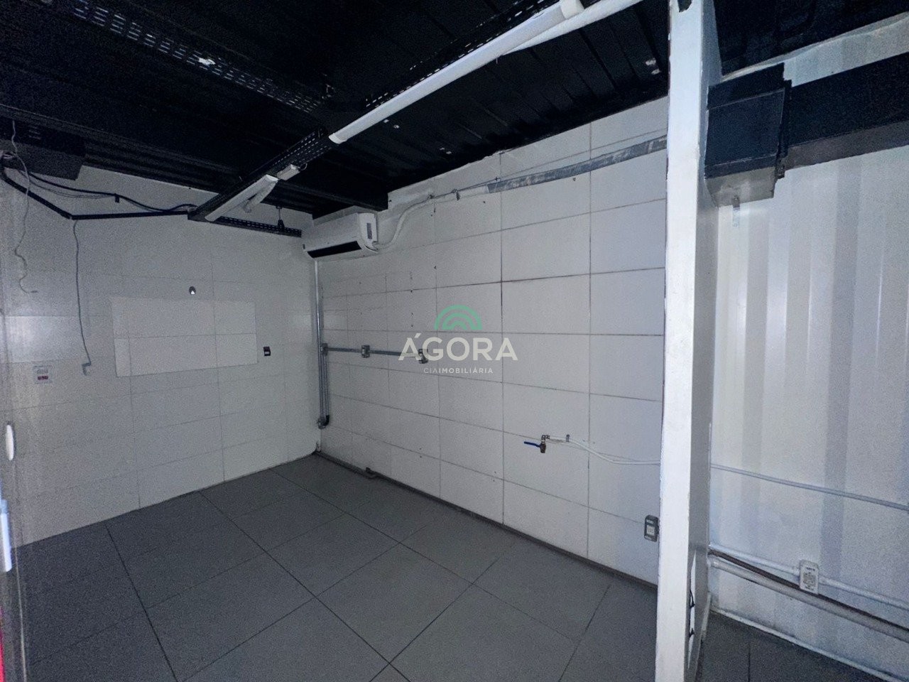 Gallery 01