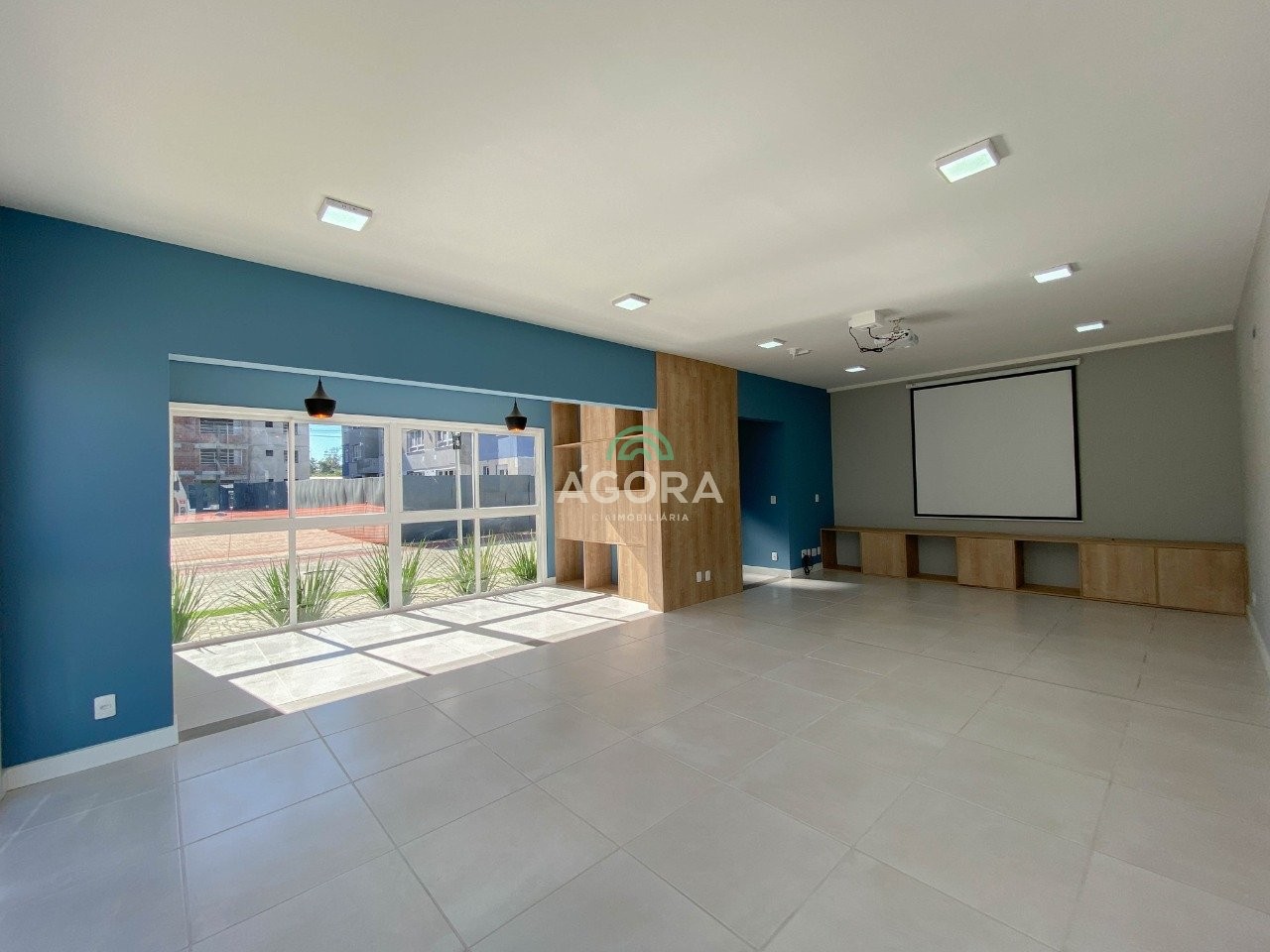 Gallery 01