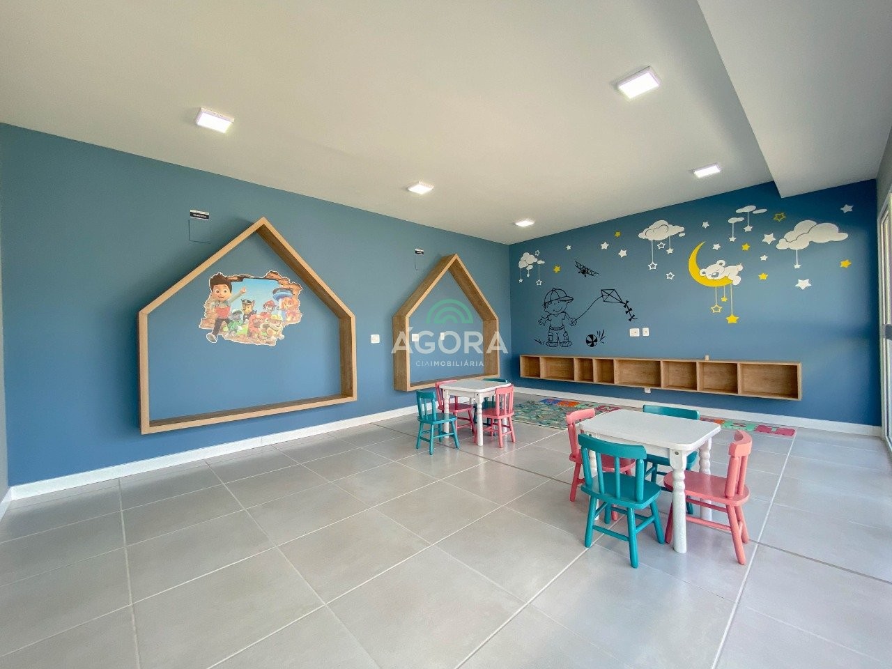Gallery 01