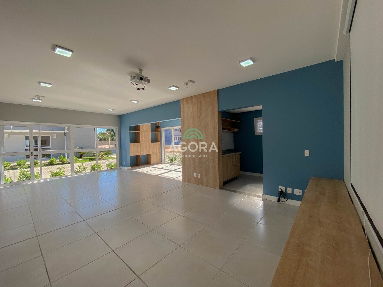 Gallery 01