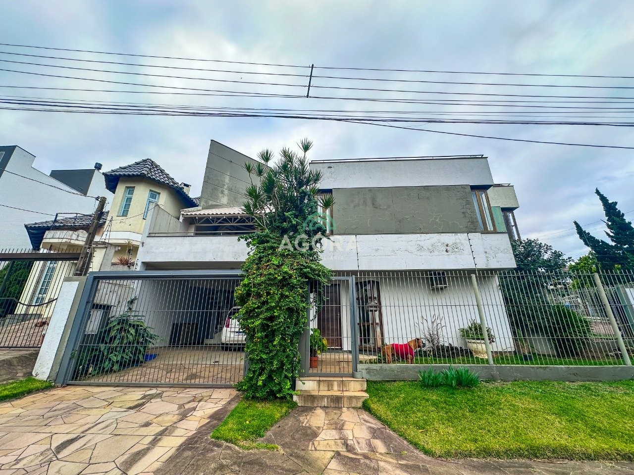 Gallery 01