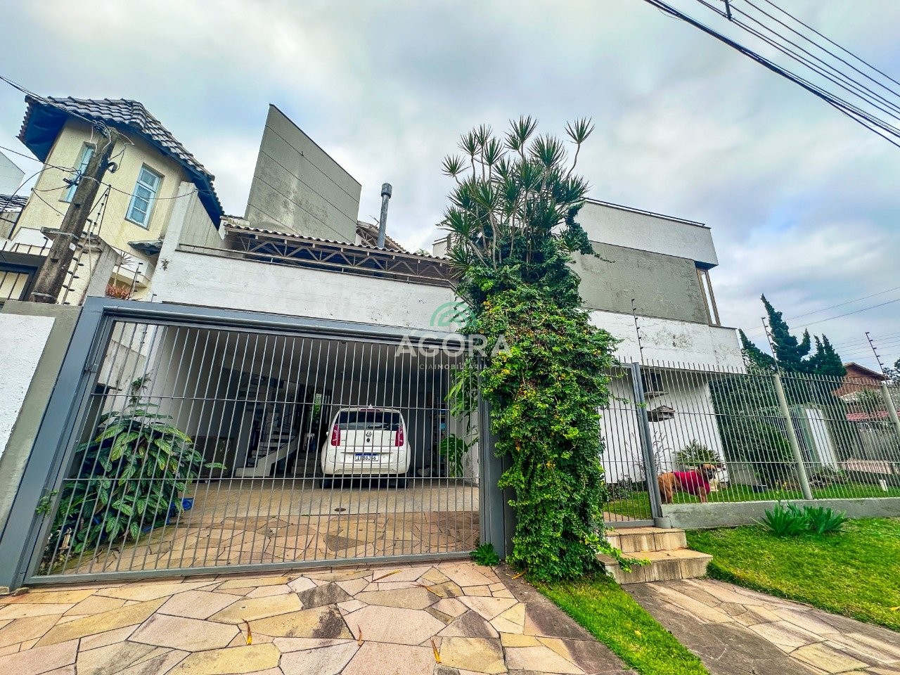 Gallery 01