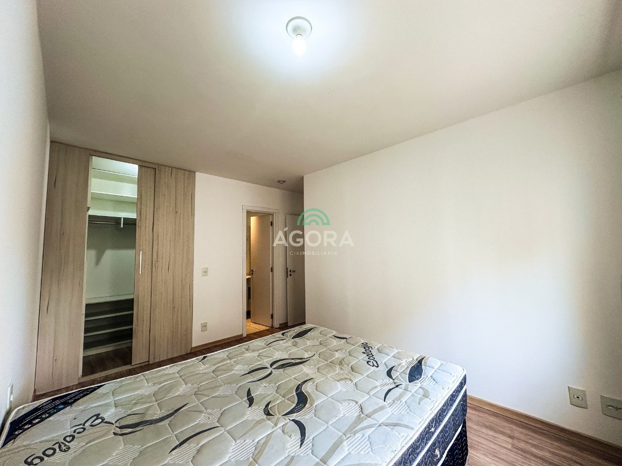 Gallery 01