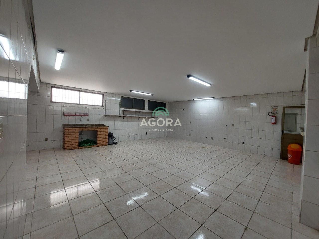 Gallery 01