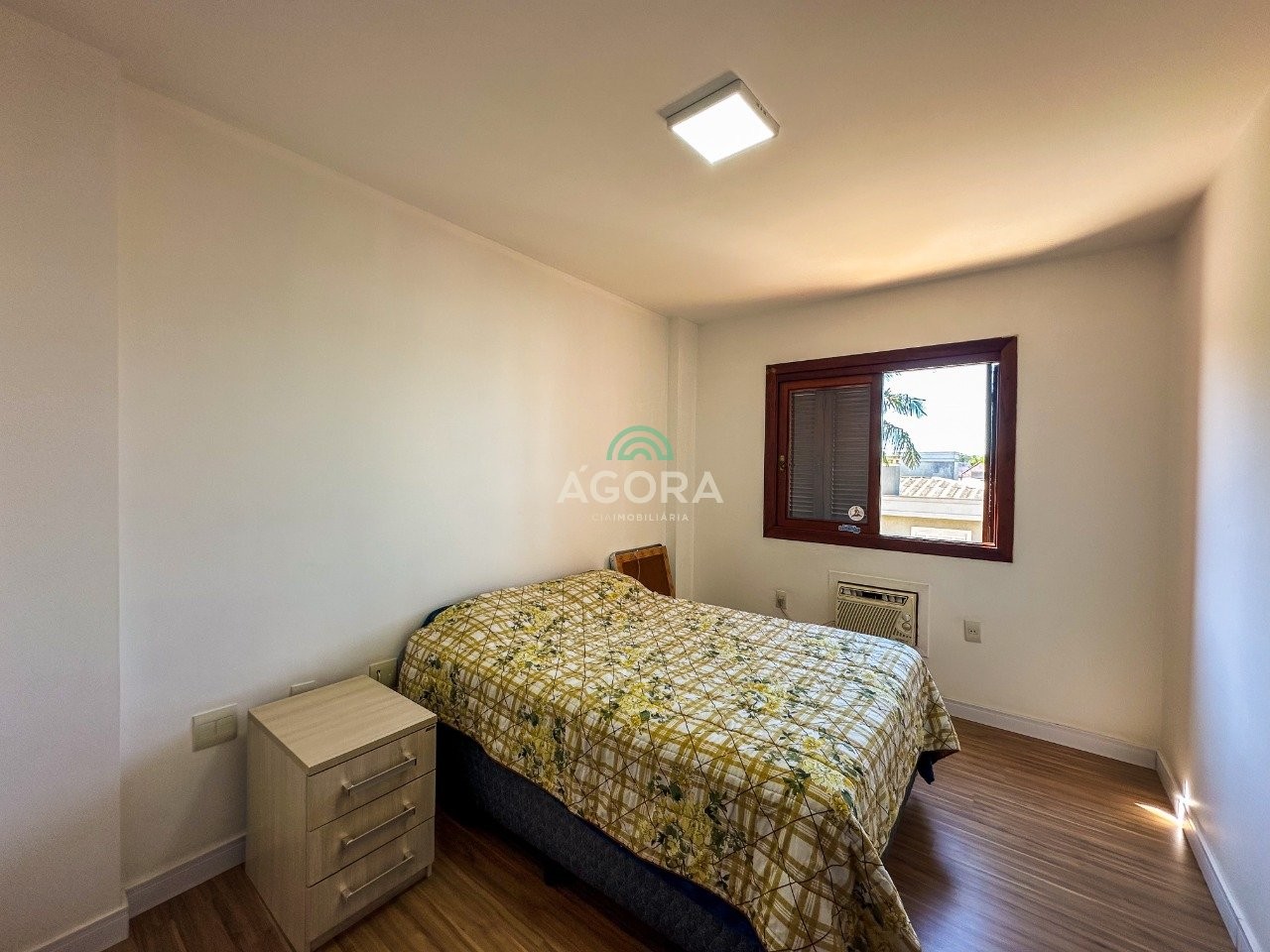Gallery 01