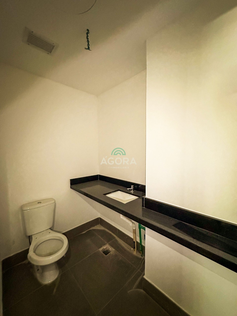 Gallery 01