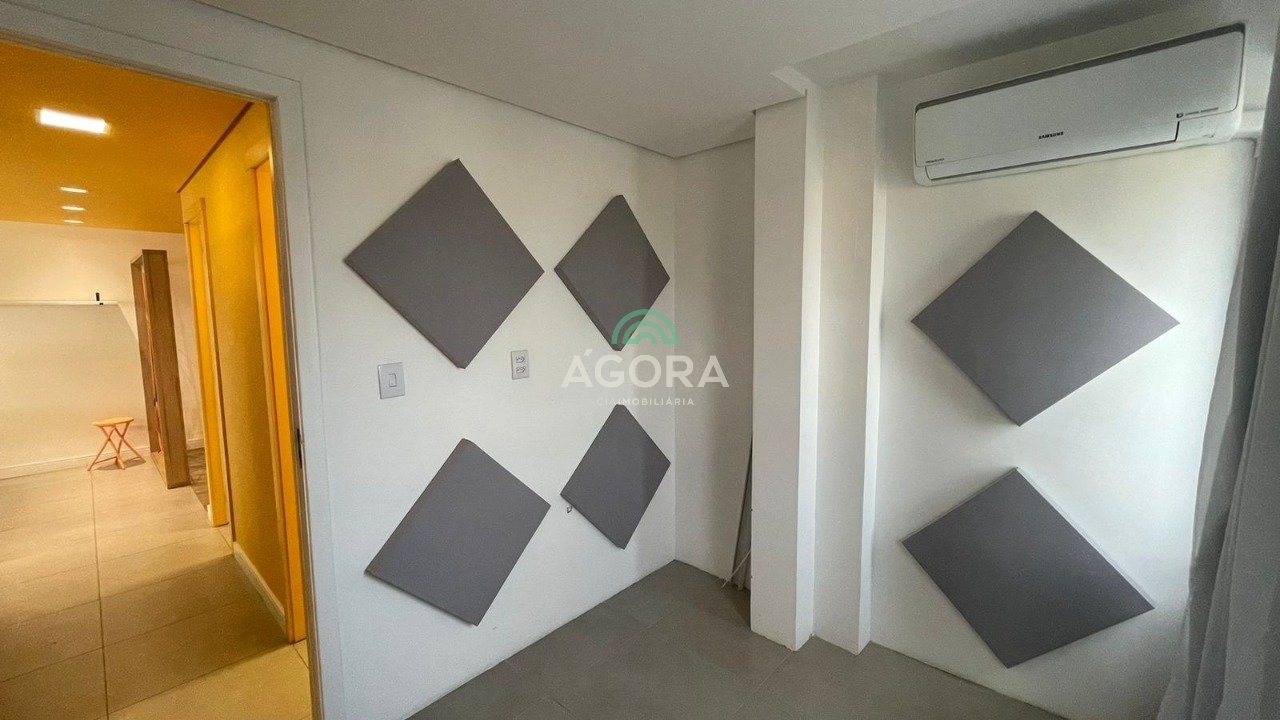 Gallery 01