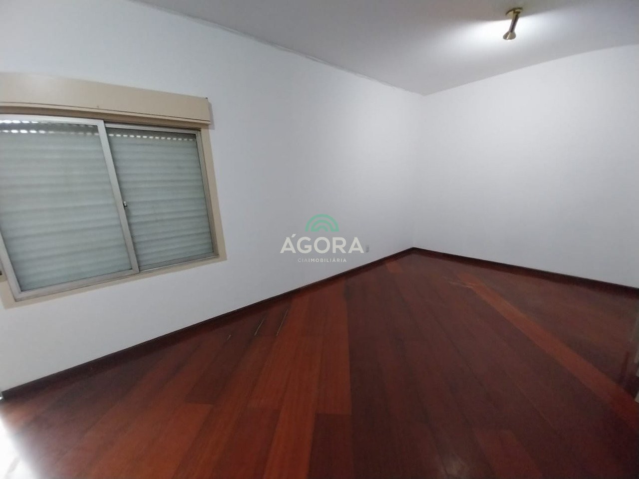 Gallery 01