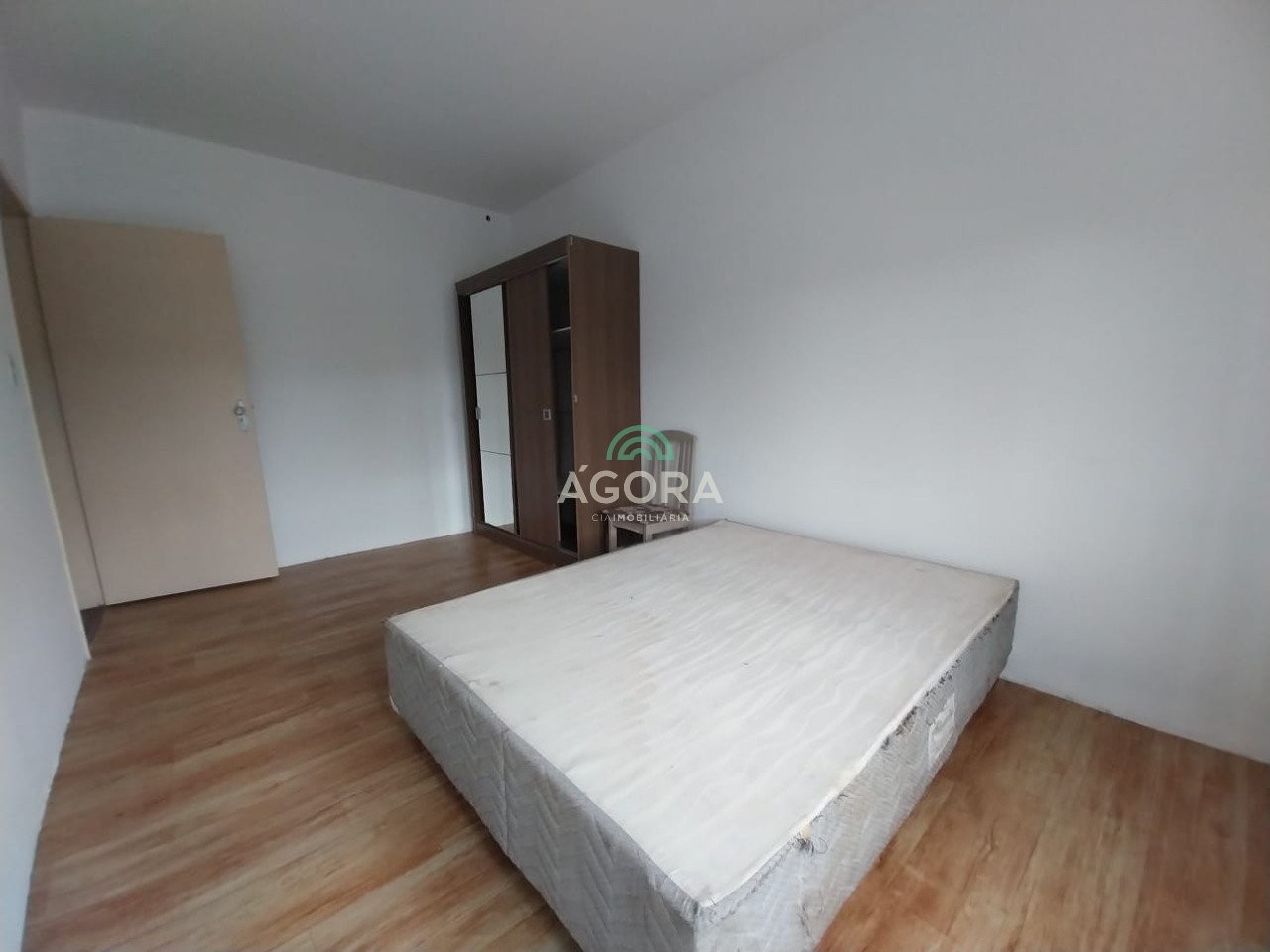 Gallery 01