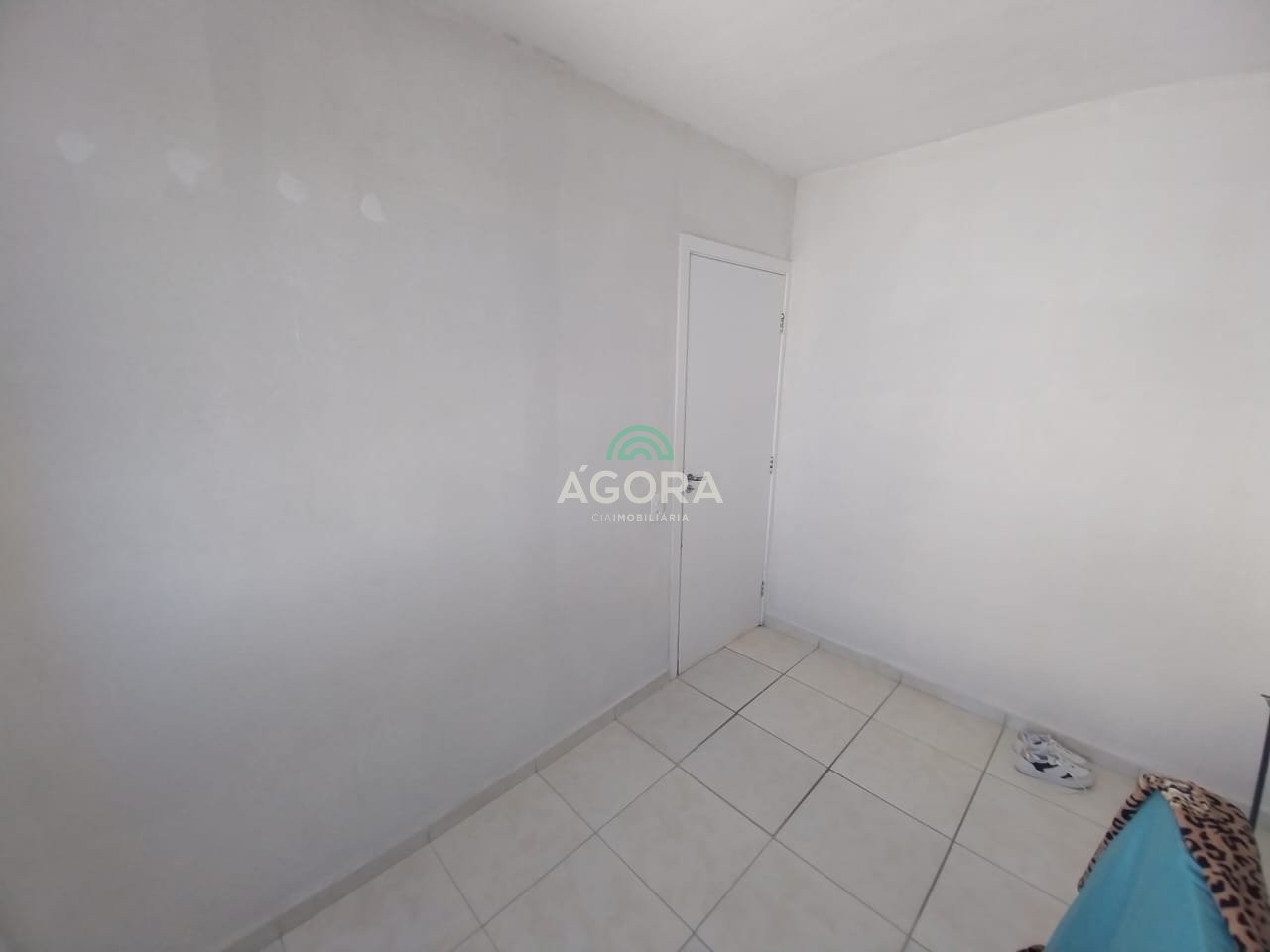 Gallery 01