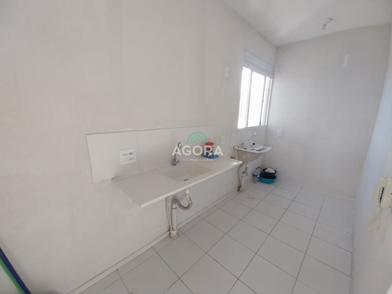 Gallery 01