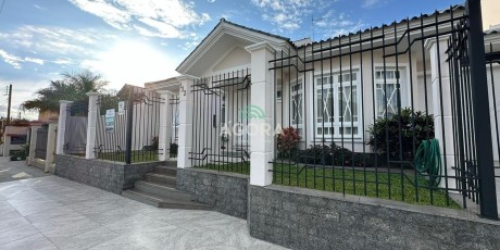 Home in Metric Way