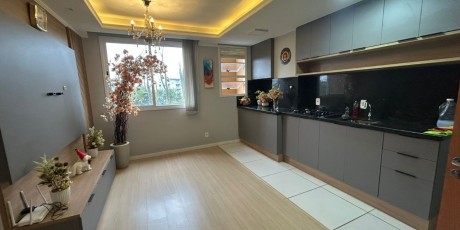 Home in Metric Way