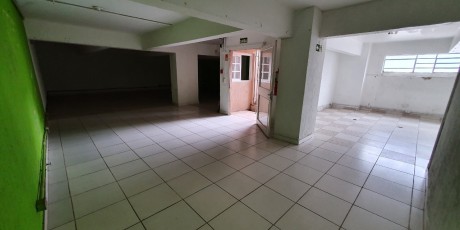 Home in Metric Way
